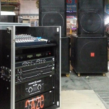 Giàn sân khấu giá tầm 40 triệu