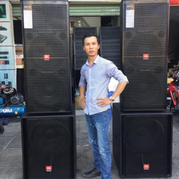 Giàn sân khấu giá tầm 40 triệu